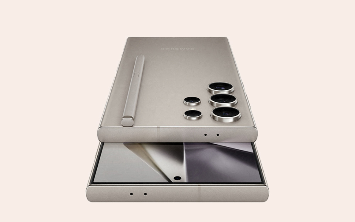 Samsung Galaxy S24 Plus till jobbet.