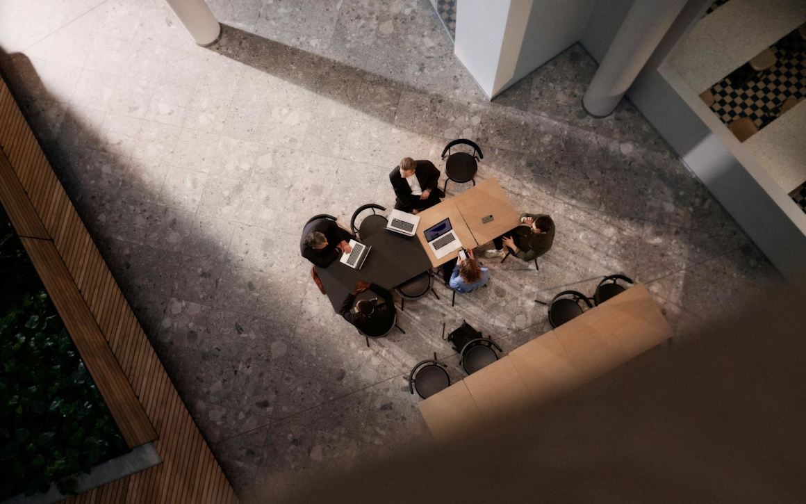 Kollegor på ett kontor