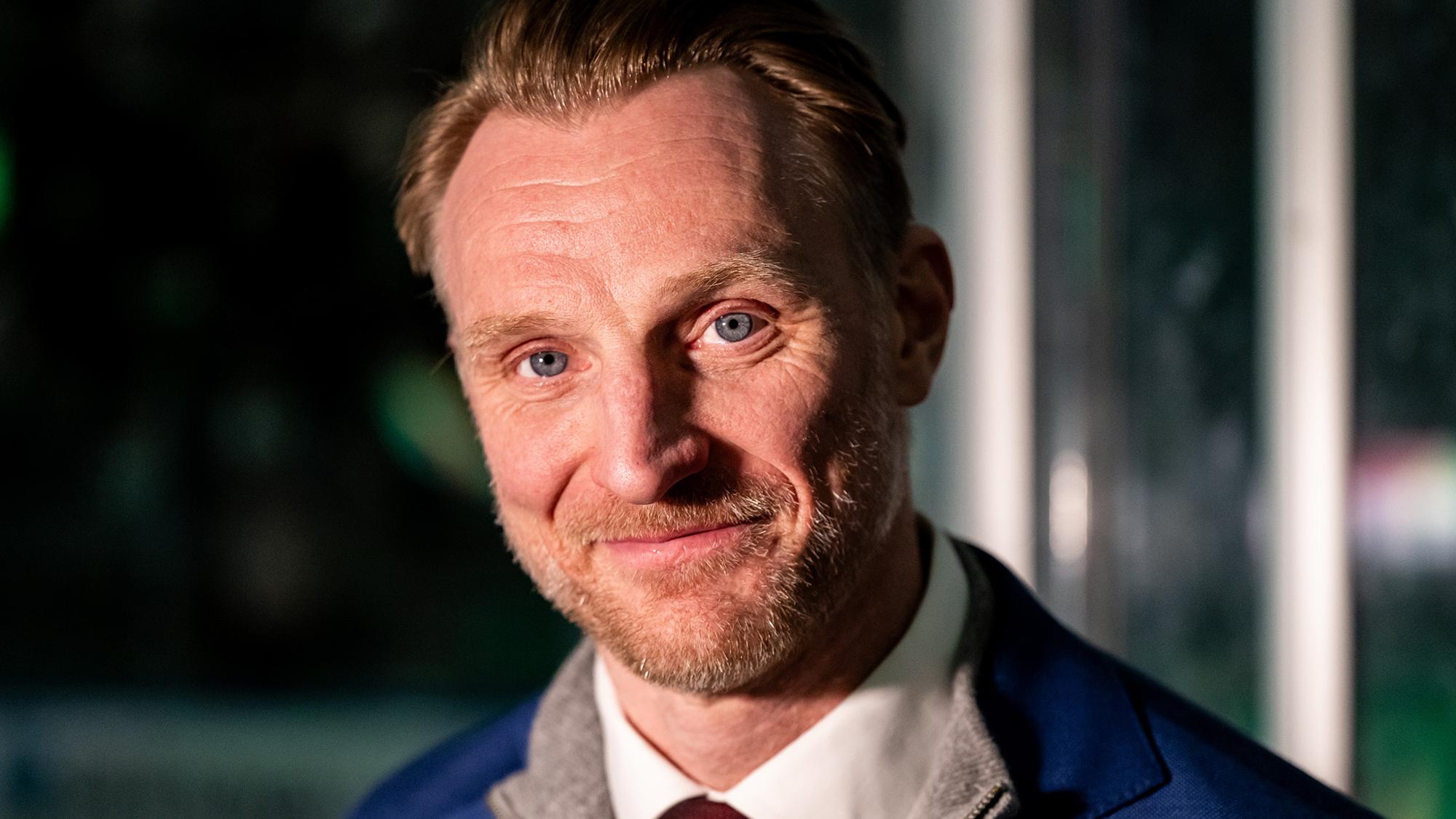 Hockeyexperten Staffan Kronwall är en av expertkommentatorerna på TV4 i samband med SHL under säsongen.