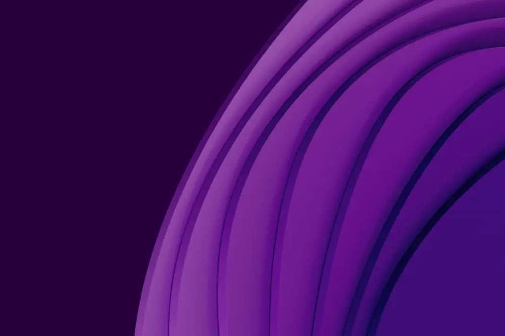 Lila bakgrund med former och mönster som symboliserar vårt bredband via fiber och bredband via 5G – med bredband för alla, från Telia. 